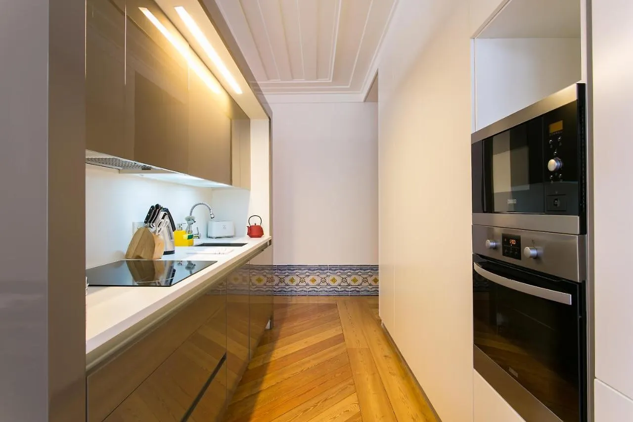 Апартаменты Joivy Elegant 2Br Apt With Workspace Nearby Baixa-Chiado Subway Лиссабон Португалия