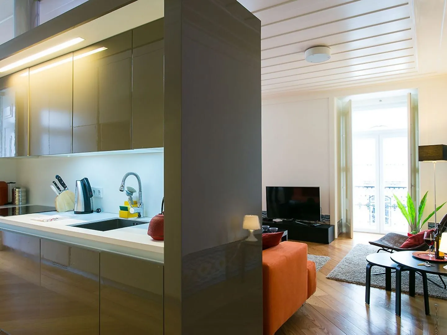 Joivy Elegant 2Br Apt With Workspace Nearby Baixa-Chiado Subway Lisbon